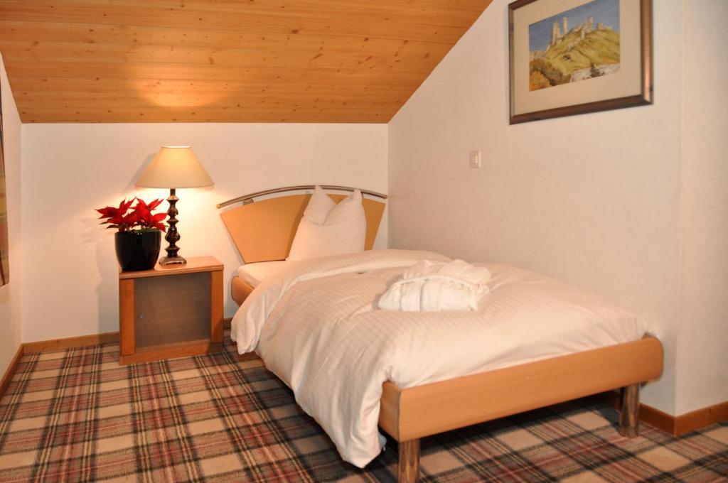 Hotel De La Paix Champery Bilik gambar
